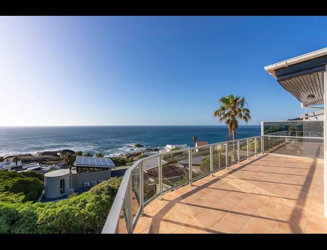 5 BEDROOM HOUSE FOR SALE IN LLANDUDNO